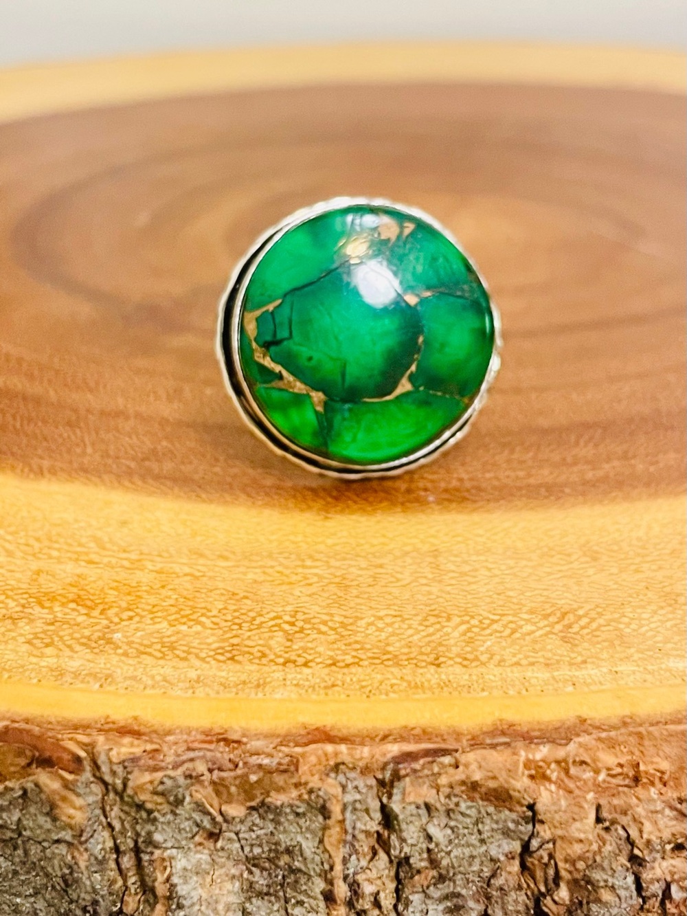 Green Irish Dahlia Turquoise Round Statement Ring Sterling Silver Overlay NWOT